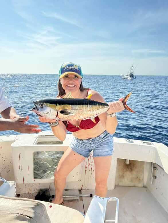 Happy anglers with tuna catch at Puerto Los Cabos Marina