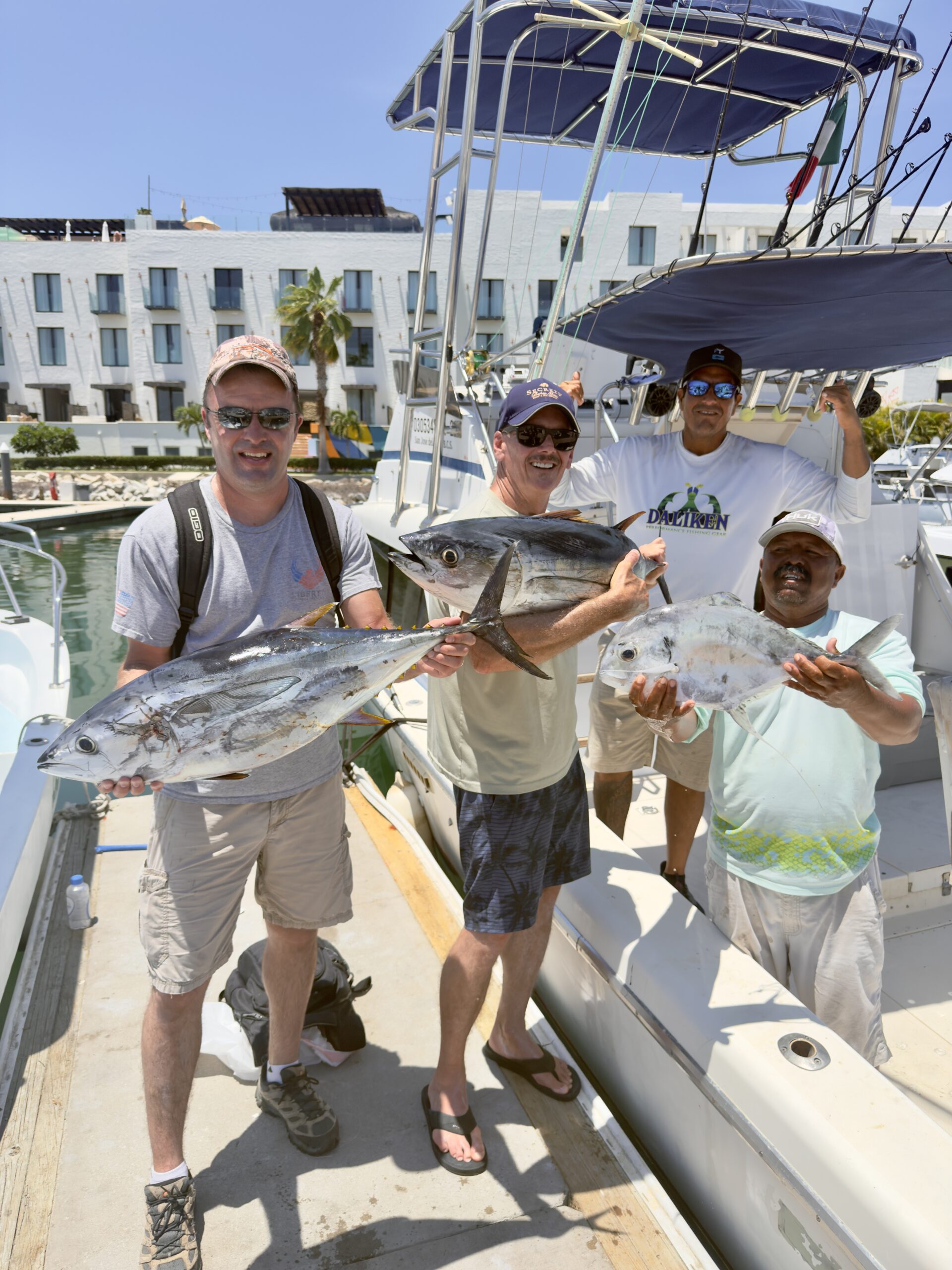Yellowfin tuna on the 32ft boat icebox after Gordo Banks session