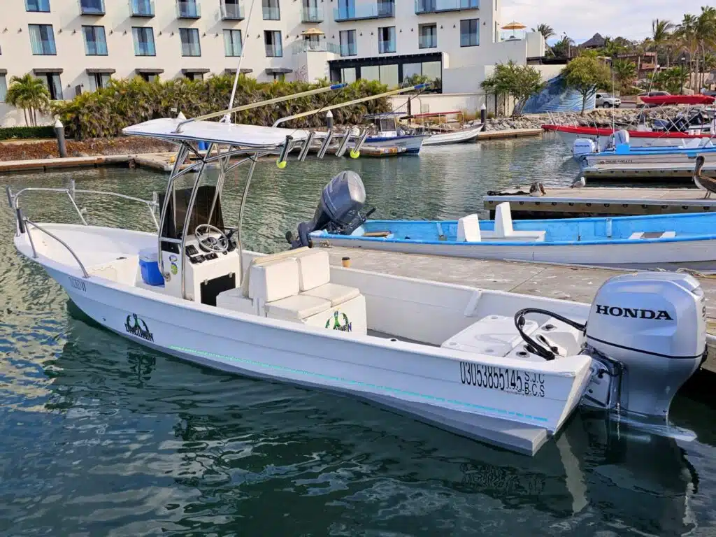 Panga 23ft