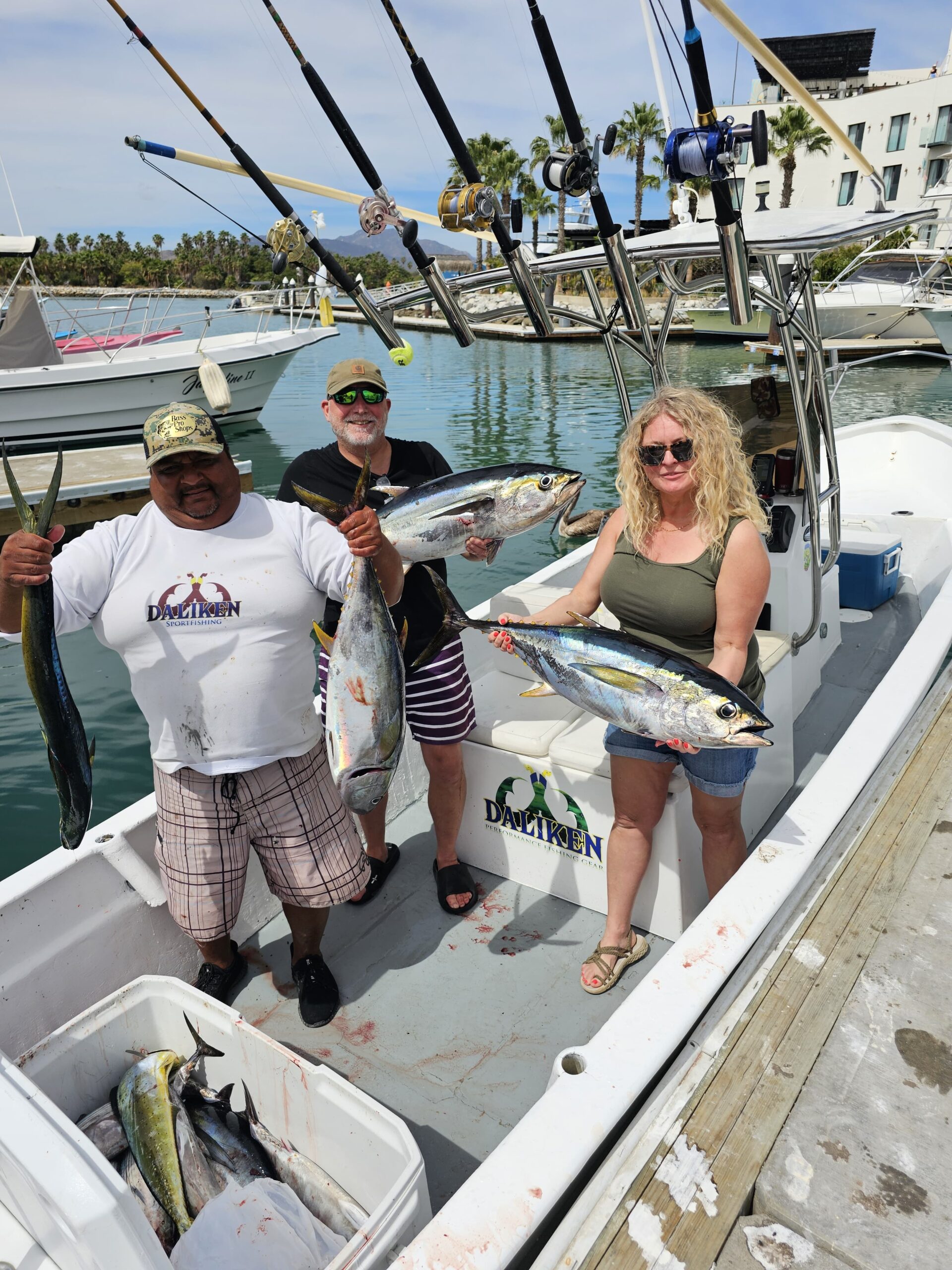 Los Cabos fishing catch — example catch on Super Panga 23ft with Daliken Sportfishing