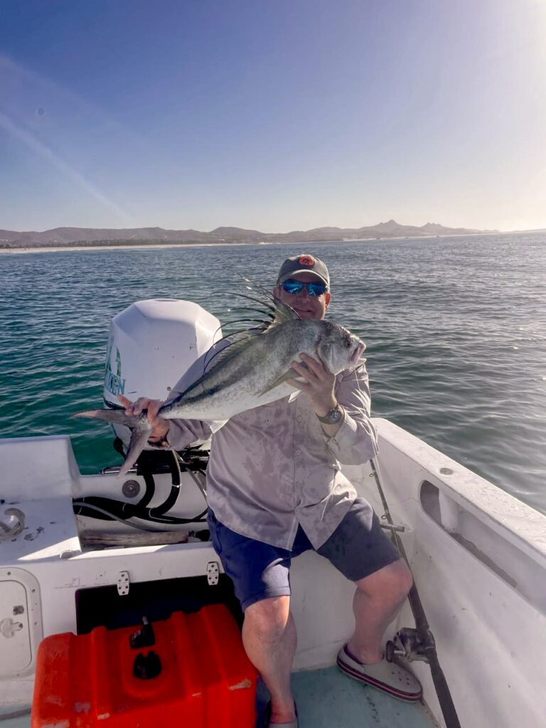 Roosterfish finshing baja