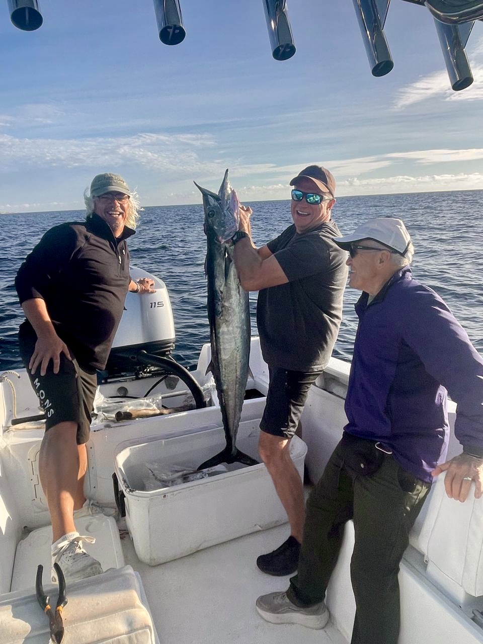Daliken Sportfishing client showing a wahoo catch offshore near San José del Cabo