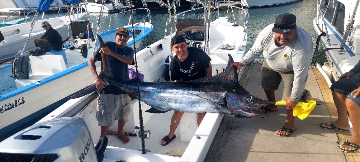 Fresh fish on a Cabo fishing charter — Super Panga 26ft with Daliken Sportfishing