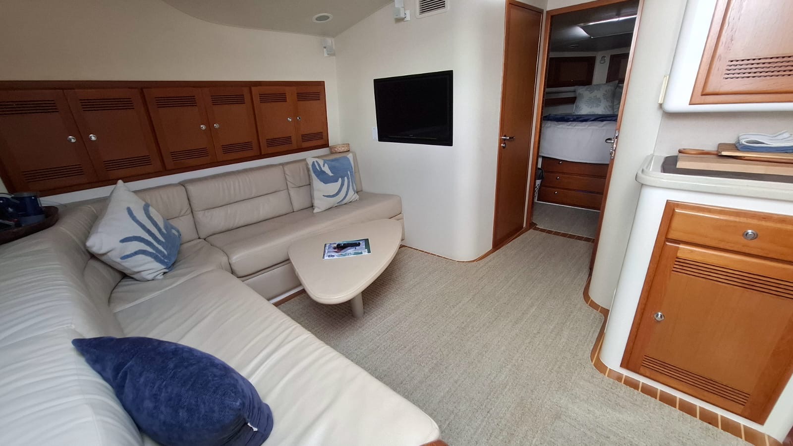 Cabo 48ft private charter