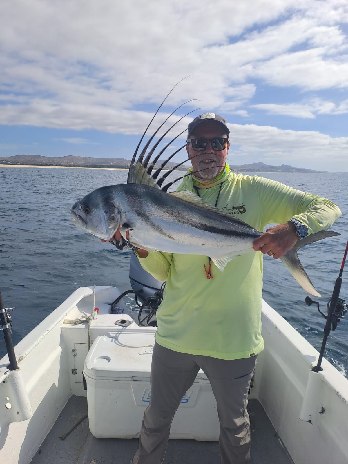 San José del Cabo sportfishing clients posing with their catch for the latest fish report update