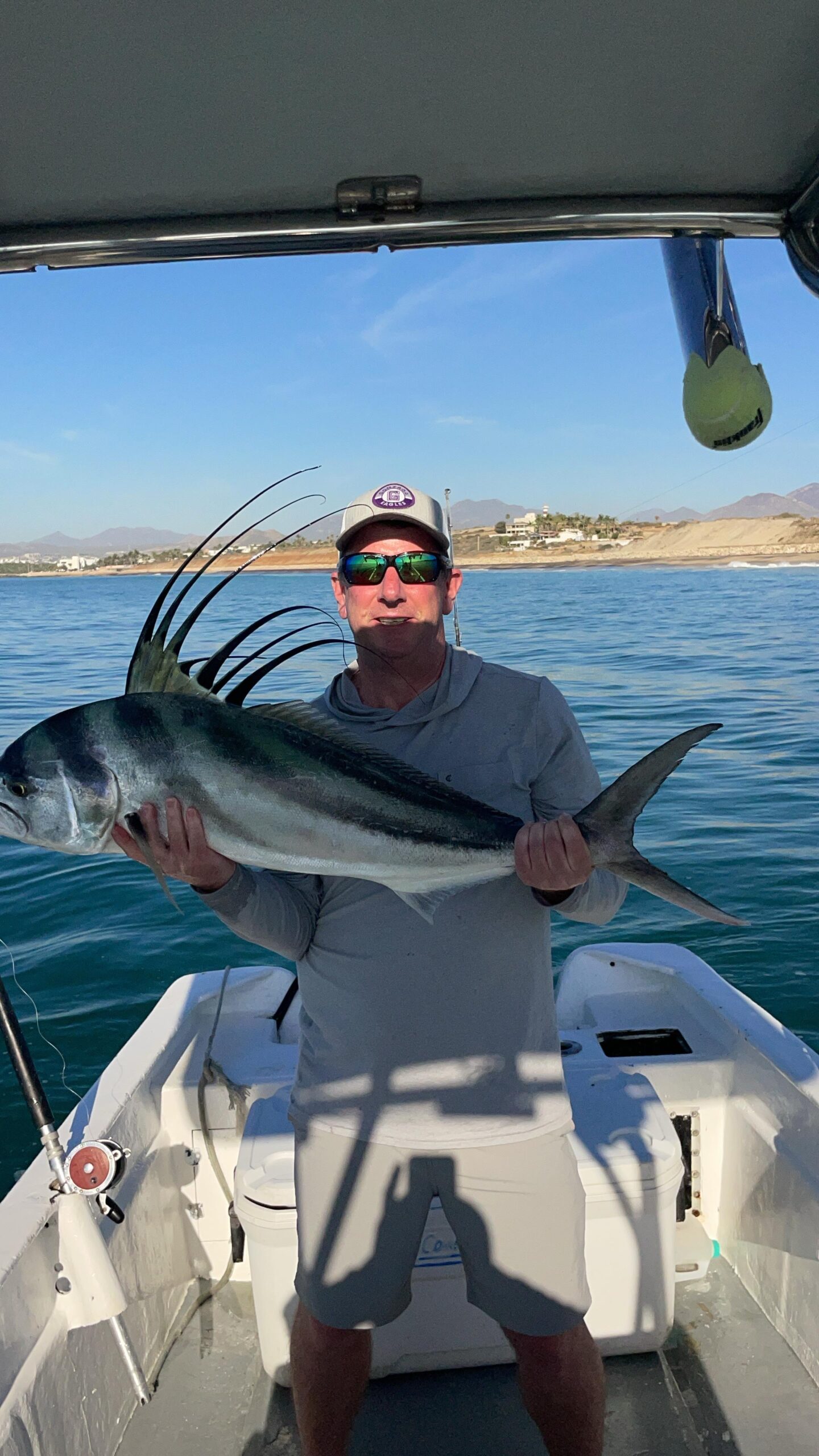 Inshore sierra mackerel and jack crevalle catch San José del Cabo April 2026