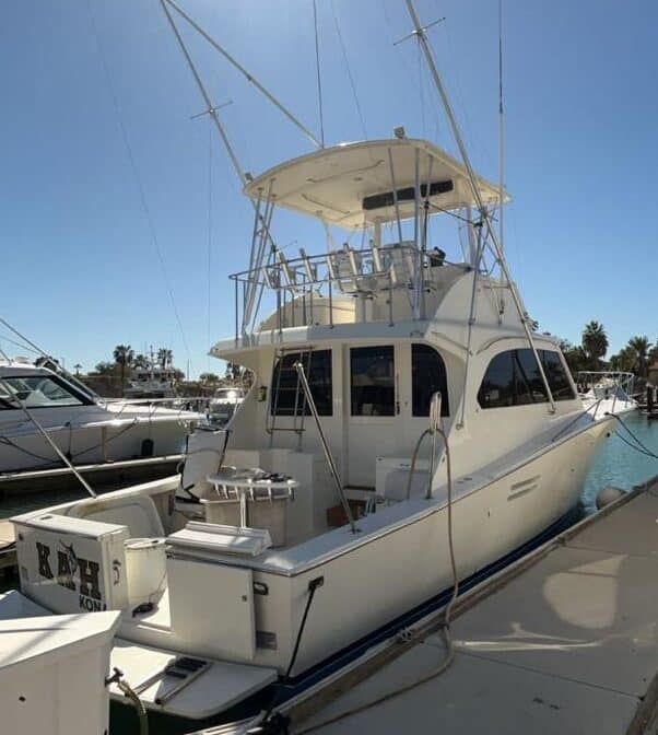 Kahuna Flybridge 47ft luxury yacht San Jose del Cabo