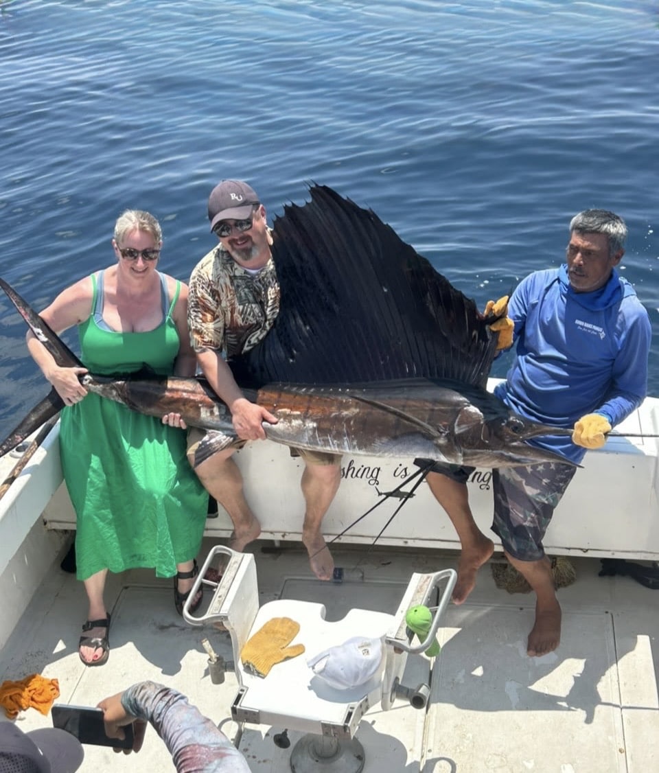 Yellowfin tuna San Luis Bank Los Cabos August 9 2026 Daliken Sportfishing San Jose del Cabo